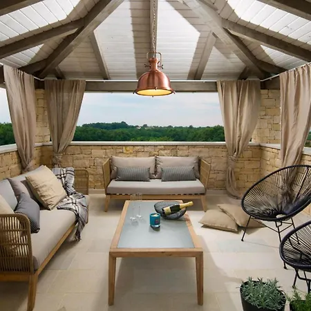 Holiday home Maya